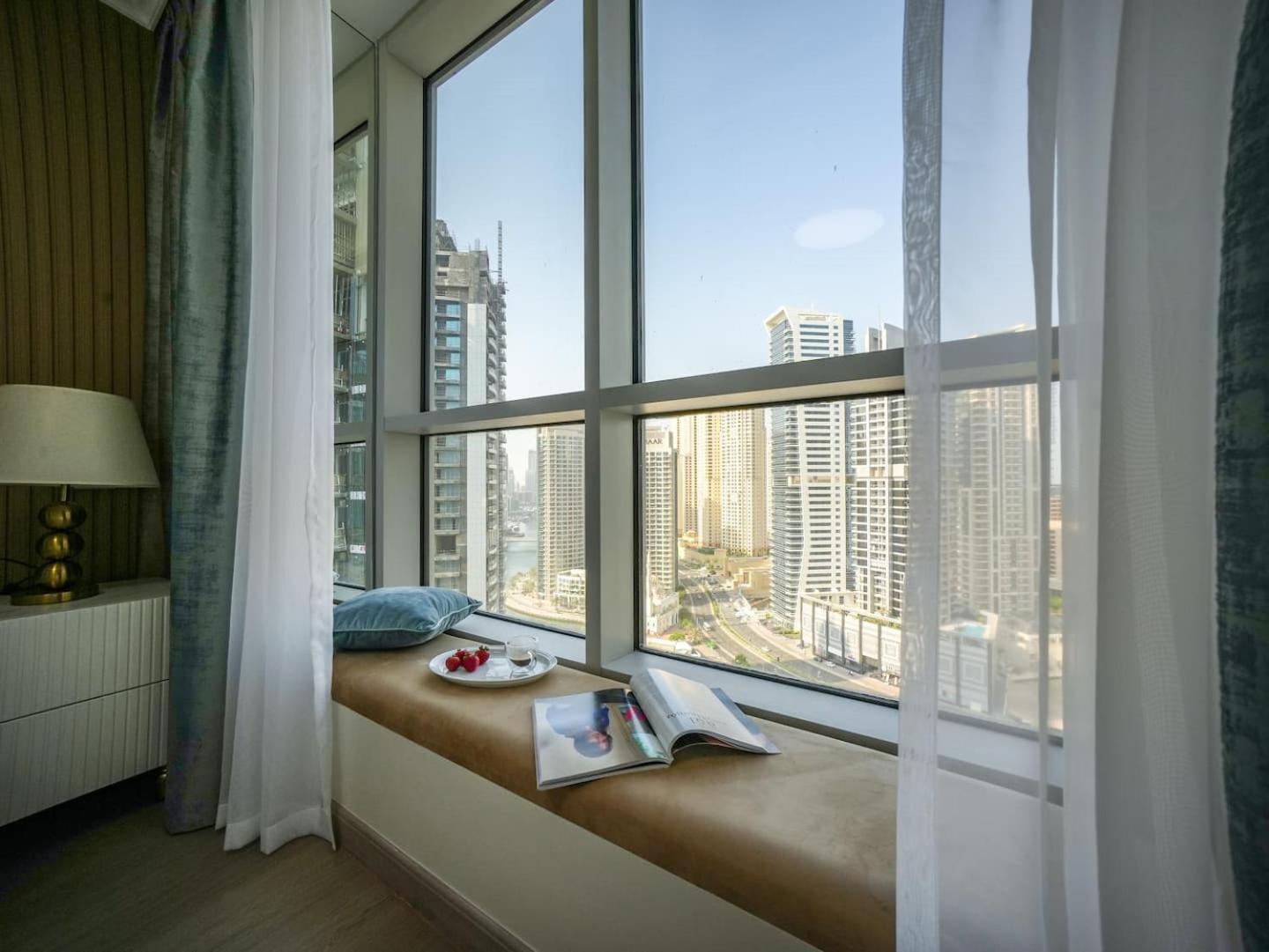 Deluxe 3 Bedroom With Marina & Sea View Dubai Exterior photo
